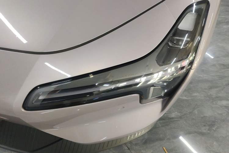 Used XPeng MONA M03 2025 600 with Ultra-Long Range Max Left Front Headlight