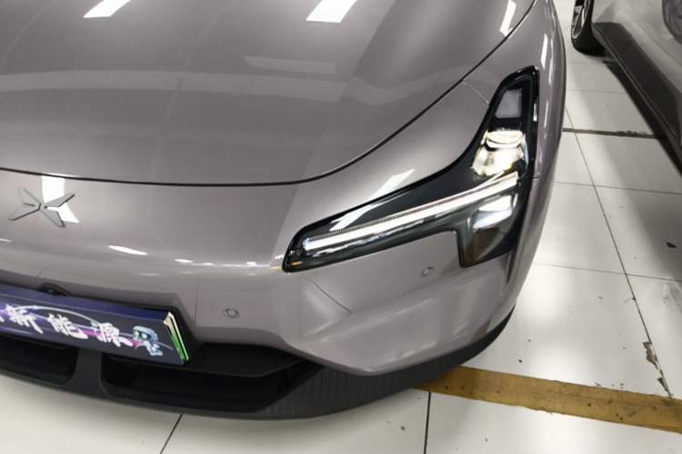 Used XPeng MONA M03 2025 600 with Ultra-Long Range Max Left Front Headlight