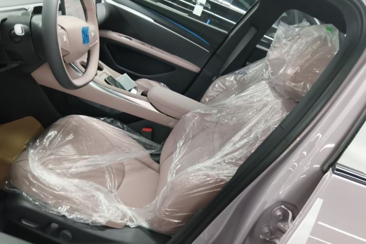Used XPeng MONA M03 2025 515 Long-Range Plus Left Front Seat