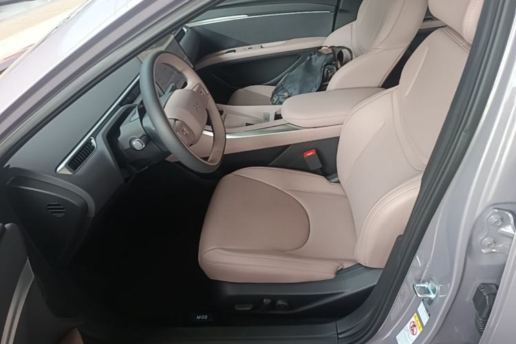 Used XPeng MONA M03 2025 600 with Ultra-Long Range Max Left Front Seat