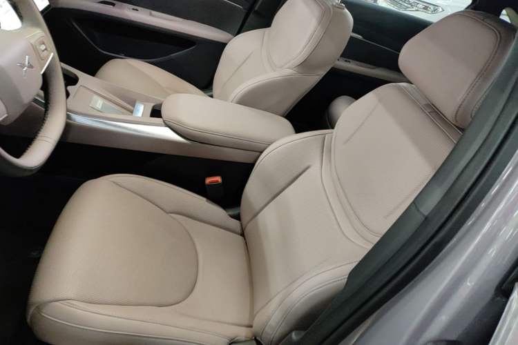 Used XPeng MONA M03 2025 600 with Ultra-Long Range Max Left Front Seat