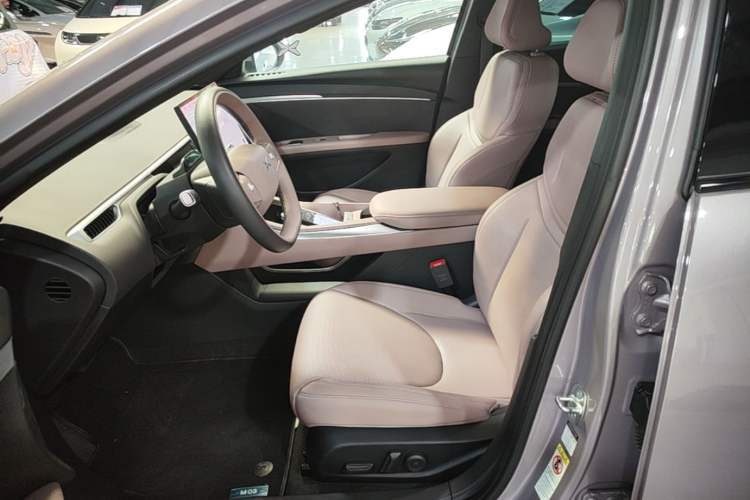 Used XPeng MONA M03 2025 515 Long-Range Plus Left Front Seat