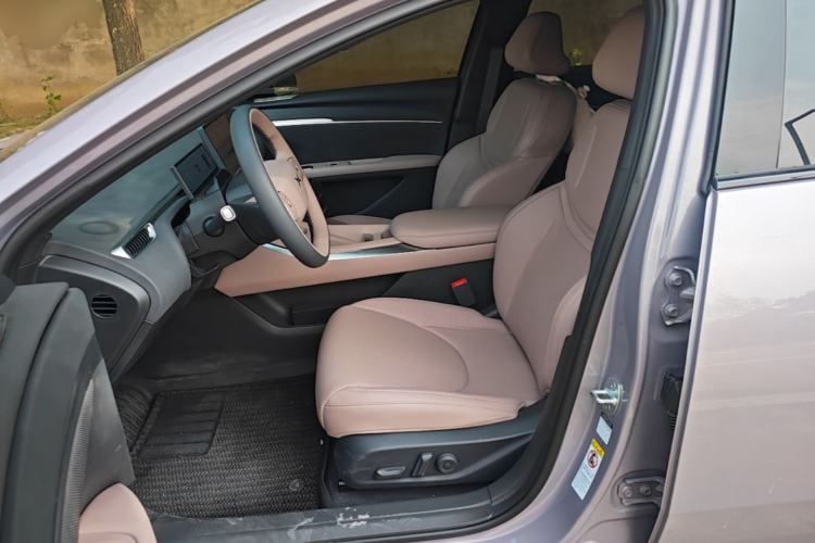Used XPeng MONA M03 2025 502 Long-Range Max Left Front Seat