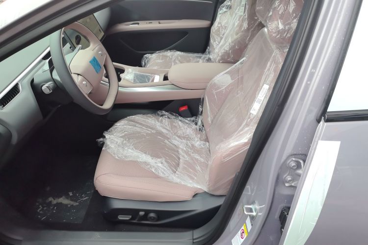 Used XPeng MONA M03 2025 515 Long-Range Plus Left Front Seat