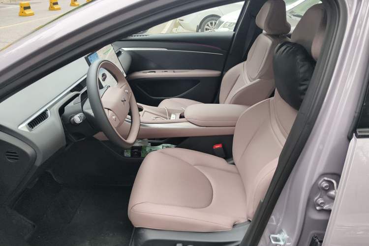 Used XPeng MONA M03 2025 515 Long-Range Plus Left Front Seat