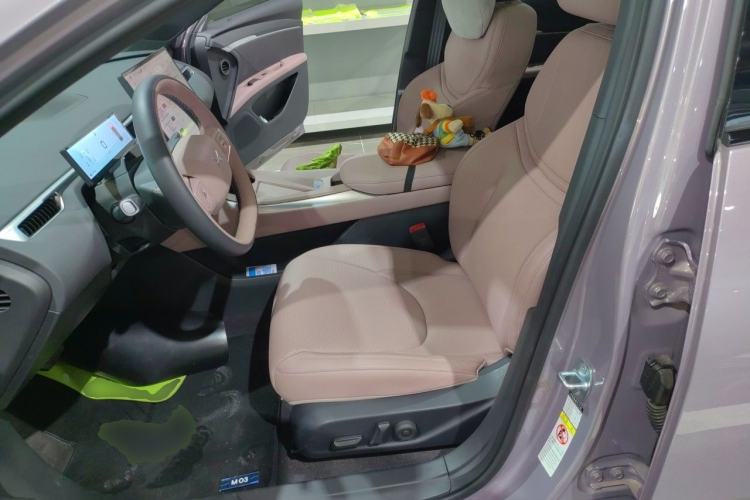 Used XPeng MONA M03 2025 502 Long-Range Max Left Front Seat