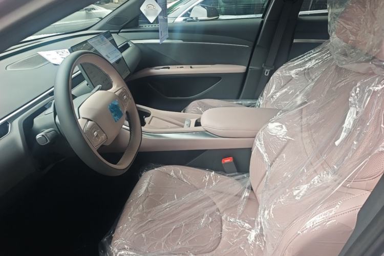 Used XPeng MONA M03 2025 502 Long-Range Max Left Front Seat