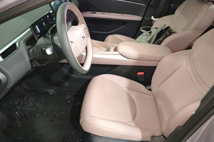 Used XPeng MONA M03 2025 502 Long-Range Max Left Front Seat