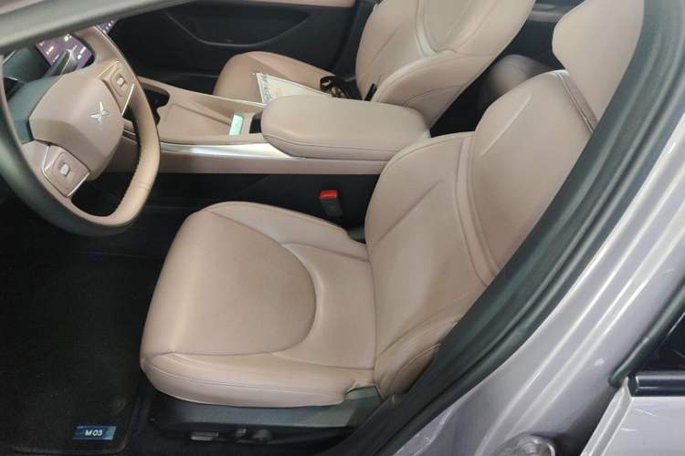 Used XPeng MONA M03 2025 600 with Ultra-Long Range Max Left Front Seat