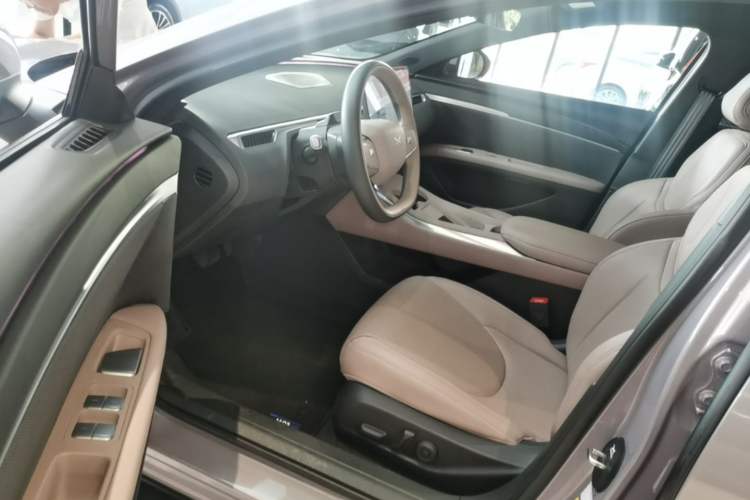 Used XPeng MONA M03 2025 515 Long-Range Plus Left Front Seat
