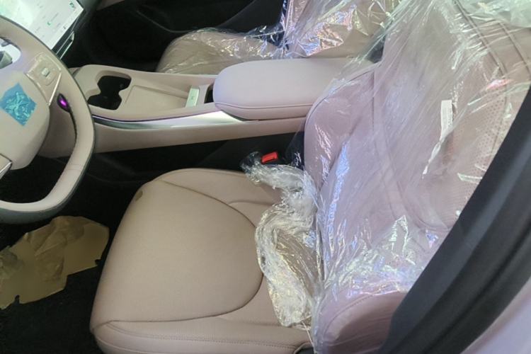 Used XPeng MONA M03 2025 502 Long-Range Max Left Front Seat