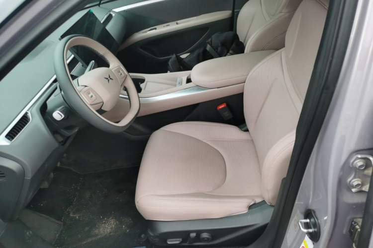 Used XPeng MONA M03 2025 502 Long-Range Max Left Front Seat