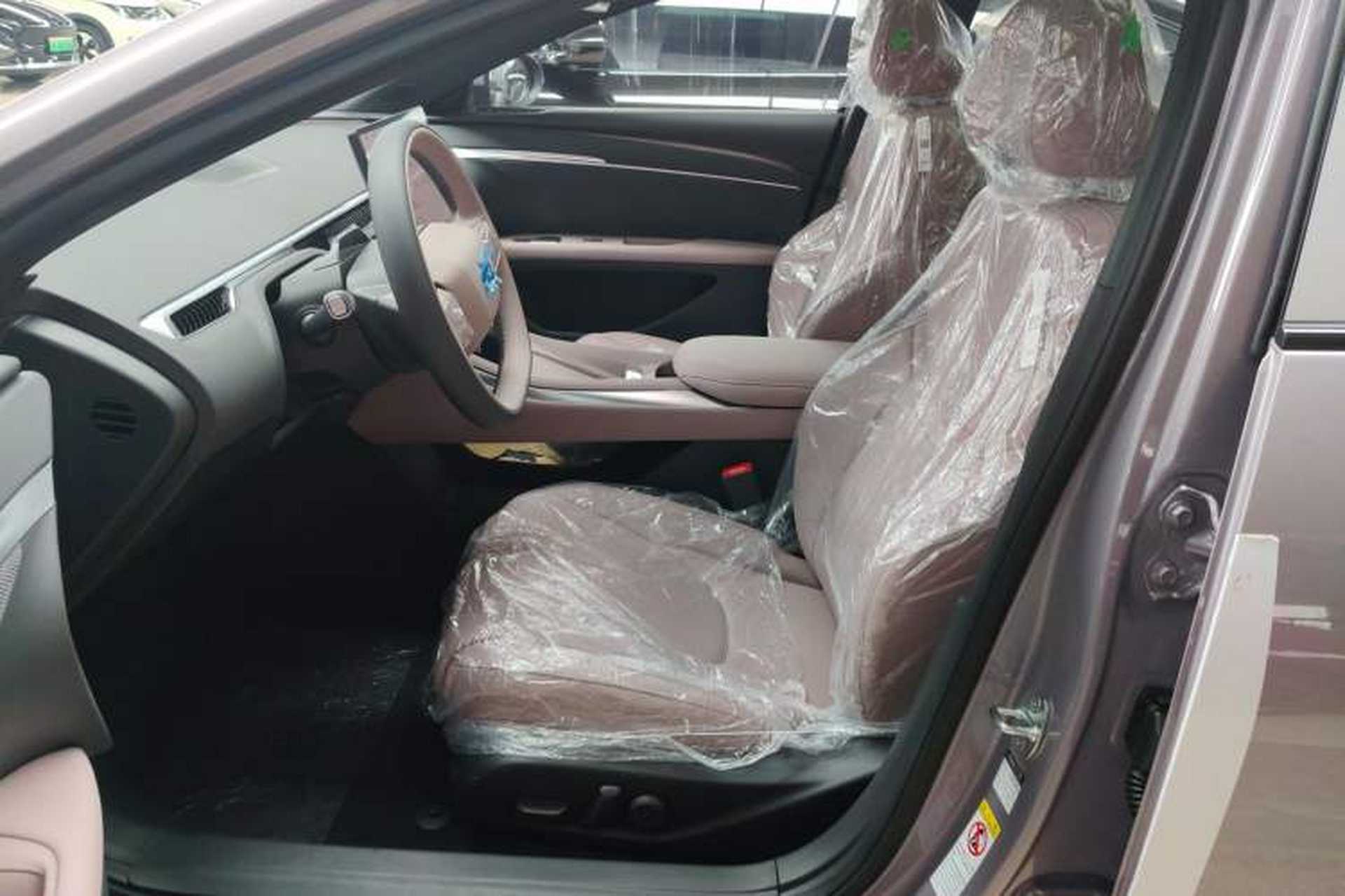 Used XPeng MONA M03 2025 620 Ultra-Long Range Plus Left Front Seat