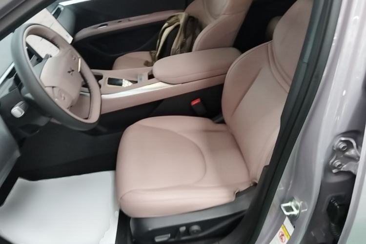 Used XPeng MONA M03 2025 502 Long-Range Max Left Front Seat