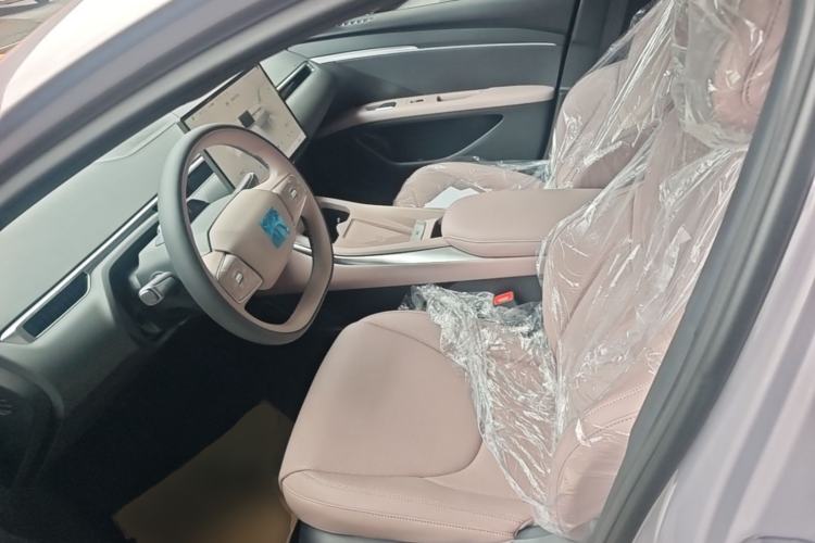 Used XPeng MONA M03 2025 502 Long-Range Max Left Front Seat