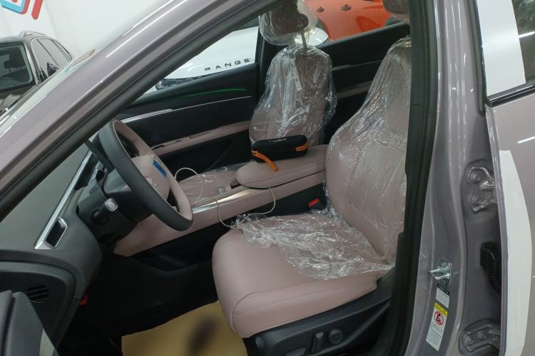 Used XPeng MONA M03 2025 502 Long-Range Max Left Front Seat