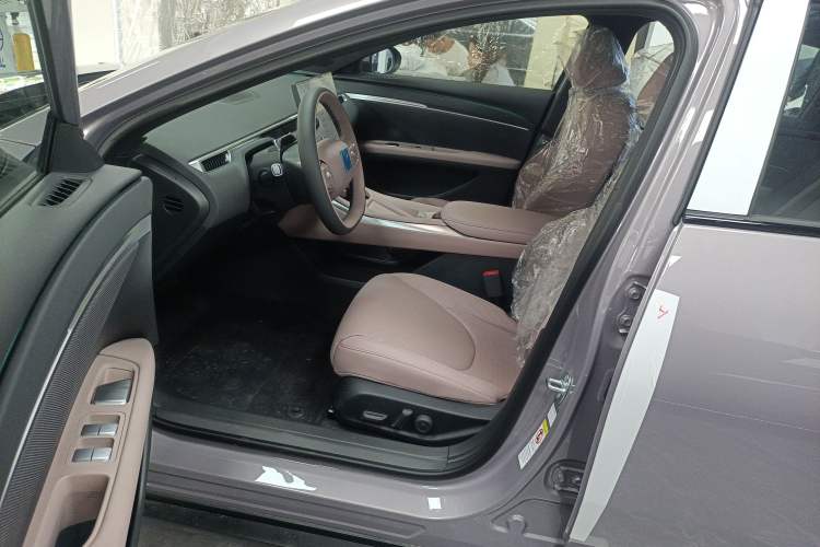 Used XPeng MONA M03 2025 515 Long-Range Plus Left Front Seat