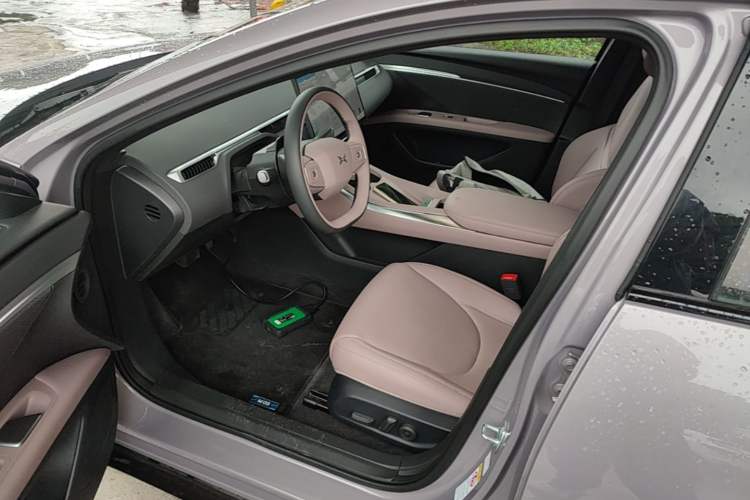 Used XPeng MONA M03 2025 502 Long-Range Max Left Front Seat