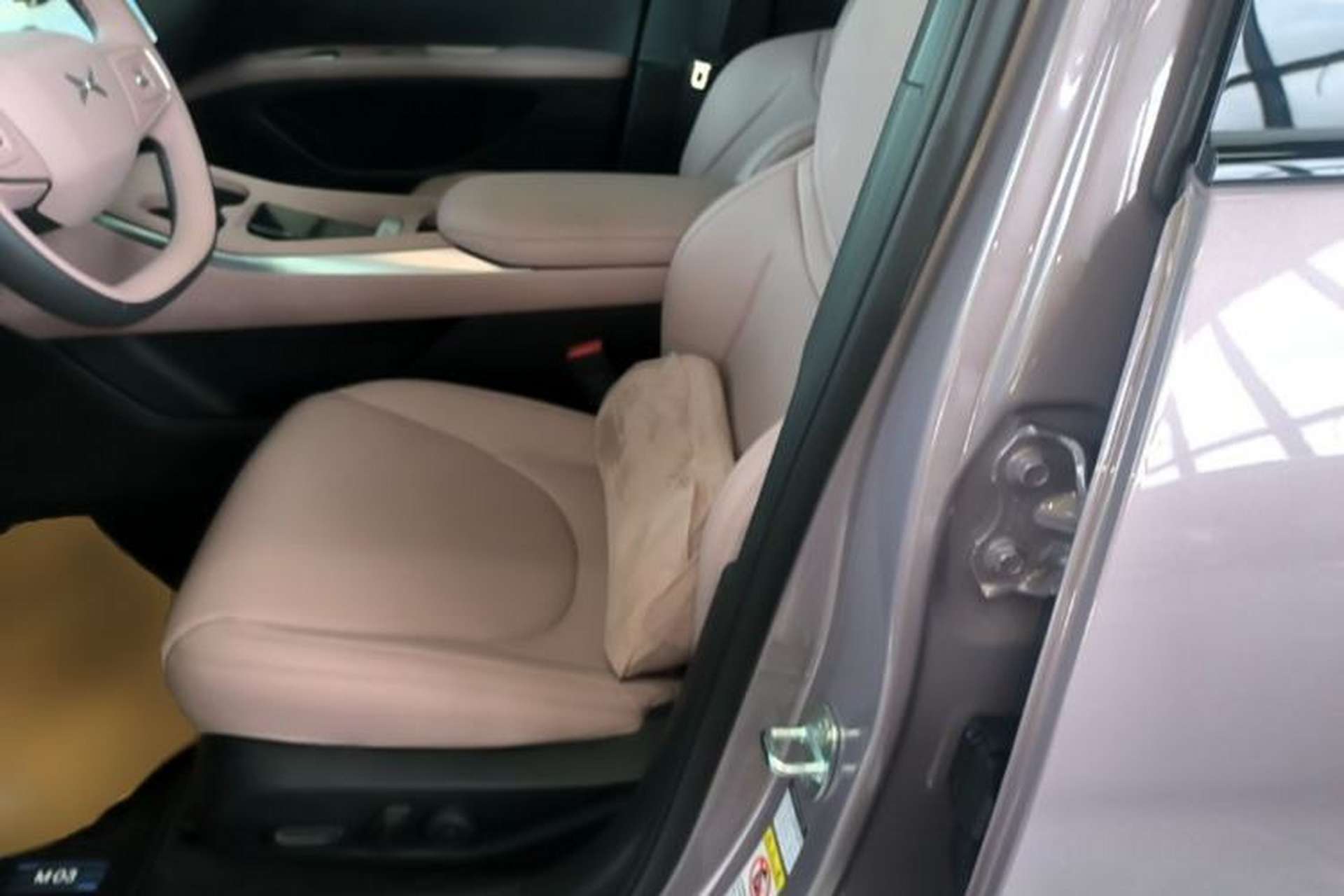 Used XPeng MONA M03 2025 502 Long-Range Max Left Front Seat