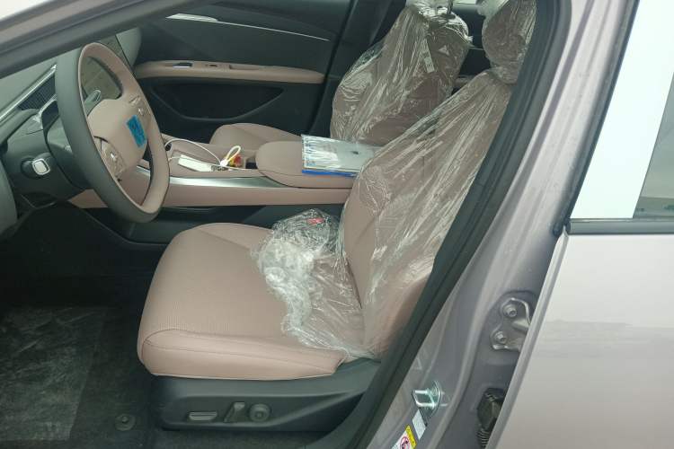 Used XPeng MONA M03 2025 515 Long-Range Plus Left Front Seat