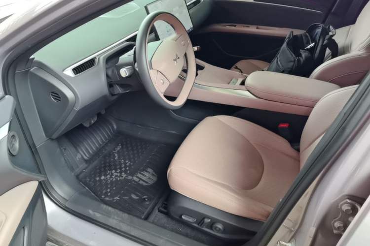 Used XPeng MONA M03 2025 515 Long-Range Plus Left Front Seat