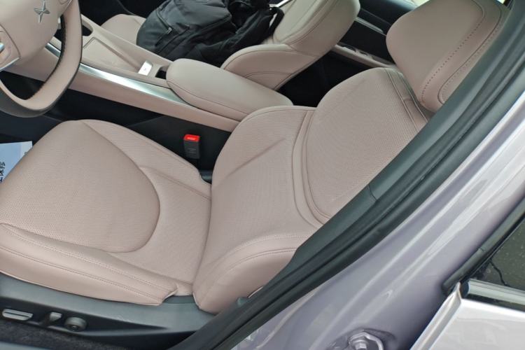 Used XPeng MONA M03 2025 600 with Ultra-Long Range Max Left Front Seat