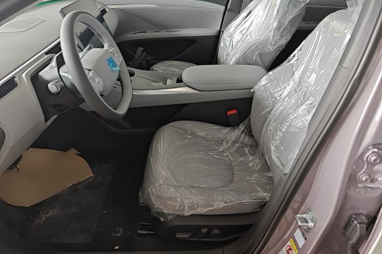 Used XPeng MONA M03 2025 502 Long-Range Max Left Front Seat