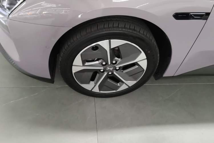 Used XPeng MONA M03 2025 515 Long-Range Plus Left Front Wheel Hub