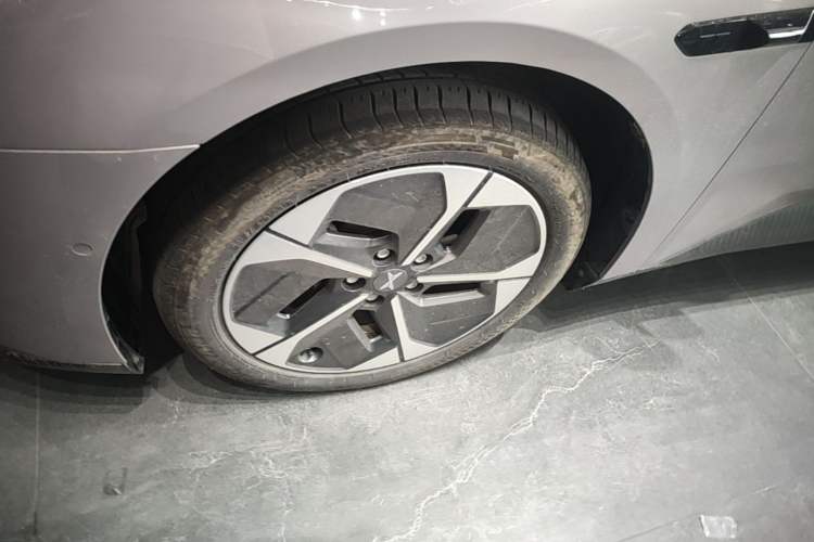 Used XPeng MONA M03 2025 515 Long-Range Plus Left Front Wheel Hub