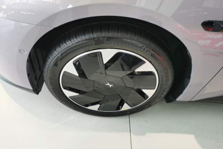 Used XPeng MONA M03 2025 502 Long-Range Max Left Front Wheel Hub