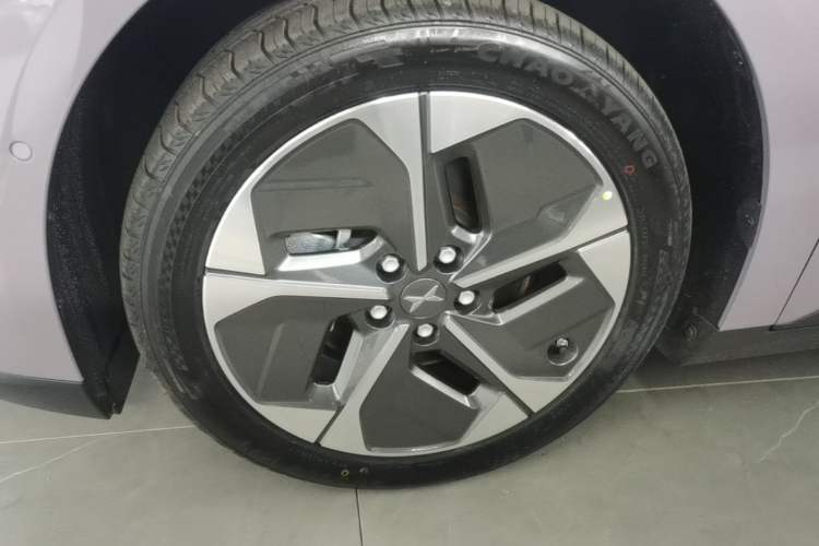 Used XPeng MONA M03 2025 515 Long-Range Plus Left Front Wheel Hub
