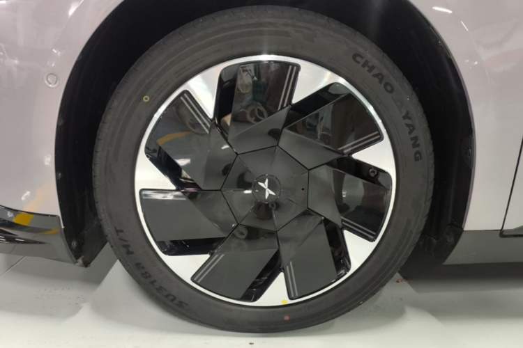 Used XPeng MONA M03 2025 502 Long-Range Max Left Front Wheel Hub