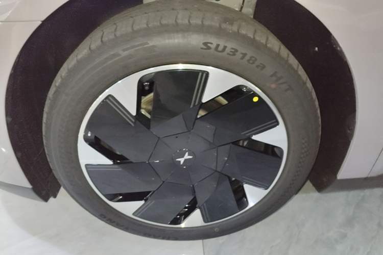 Used XPeng MONA M03 2025 502 Long-Range Max Left Front Wheel Hub