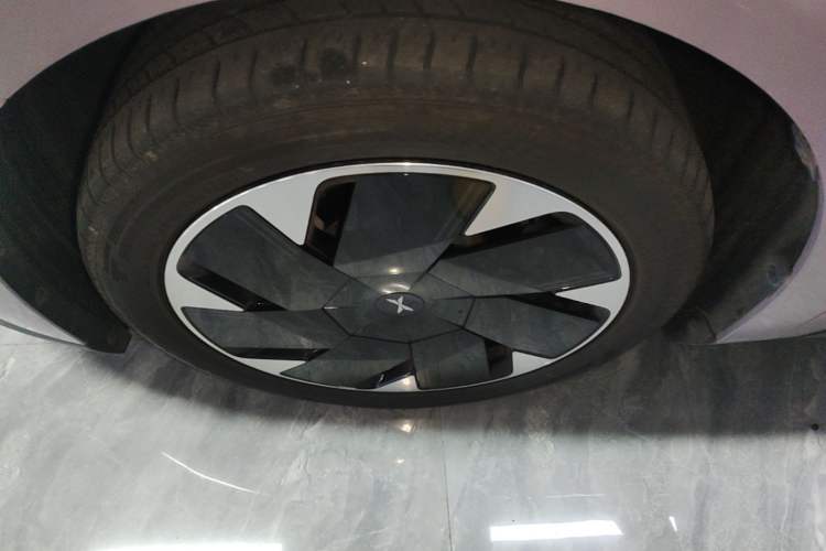 Used XPeng MONA M03 2025 502 Long-Range Max Left Front Wheel Hub