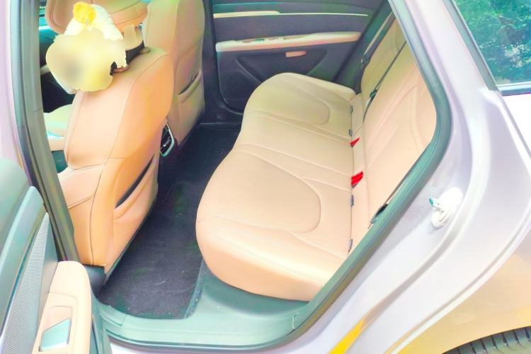 Used XPeng MONA M03 2025 600 with Ultra-Long Range Max Left Rear Seat