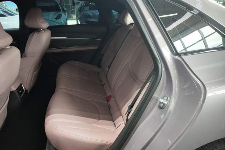 Used XPeng MONA M03 2025 515 Long-Range Plus Left Rear Seat