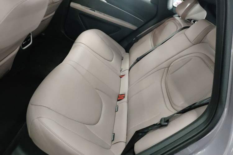 Used XPeng MONA M03 2025 600 with Ultra-Long Range Max Left Rear Seat