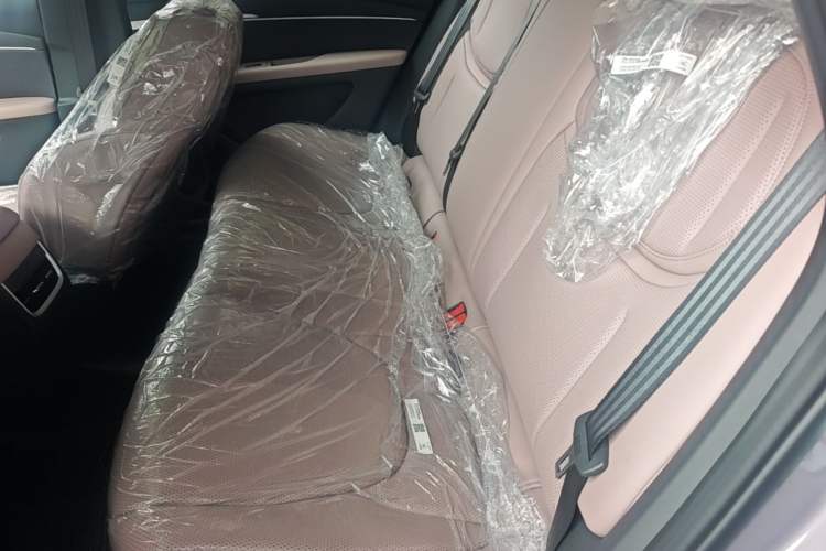 Used XPeng MONA M03 2025 502 Long-Range Max Left Rear Seat