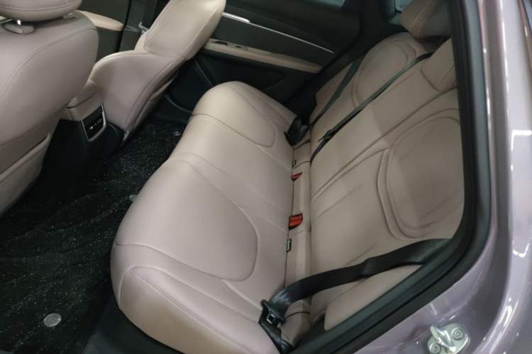 Used XPeng MONA M03 2025 600 with Ultra-Long Range Max Left Rear Seat