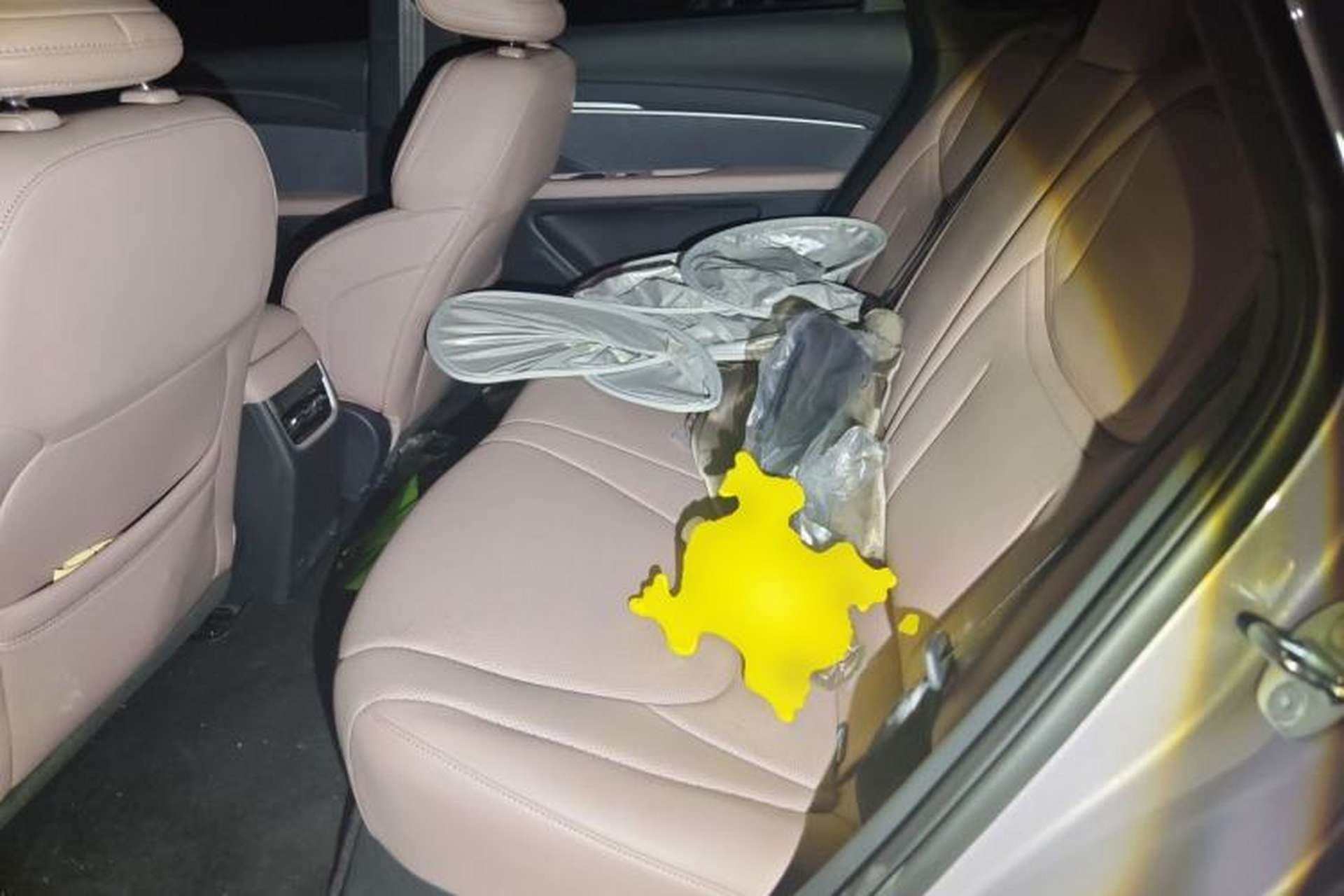 Used XPeng MONA M03 2025 600 with Ultra-Long Range Max Left Rear Seat