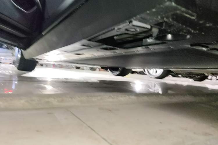 Used XPeng MONA M03 2025 502 Long-Range Max Left Side Sill