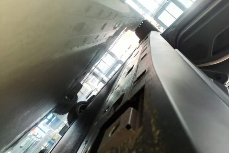 Used XPeng MONA M03 2025 502 Long-Range Max Left Side Sill