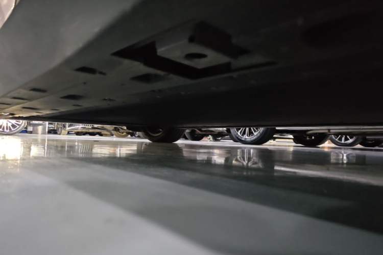 Used XPeng MONA M03 2025 620 Ultra-Long Range Plus Left Side Sill