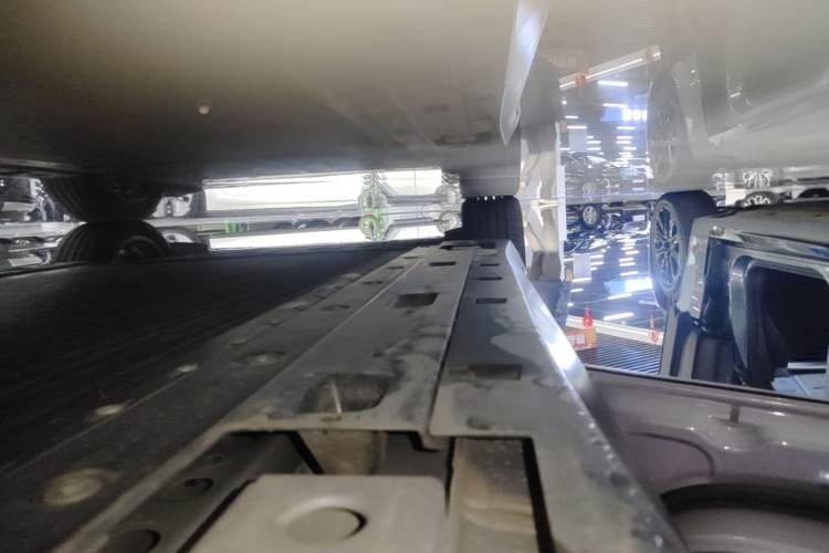 Used XPeng MONA M03 2025 600 with Ultra-Long Range Max Left Side Sill