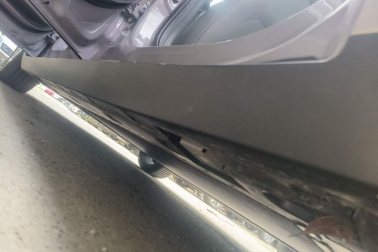 Used XPeng MONA M03 2025 502 Long-Range Max Left Side Sill