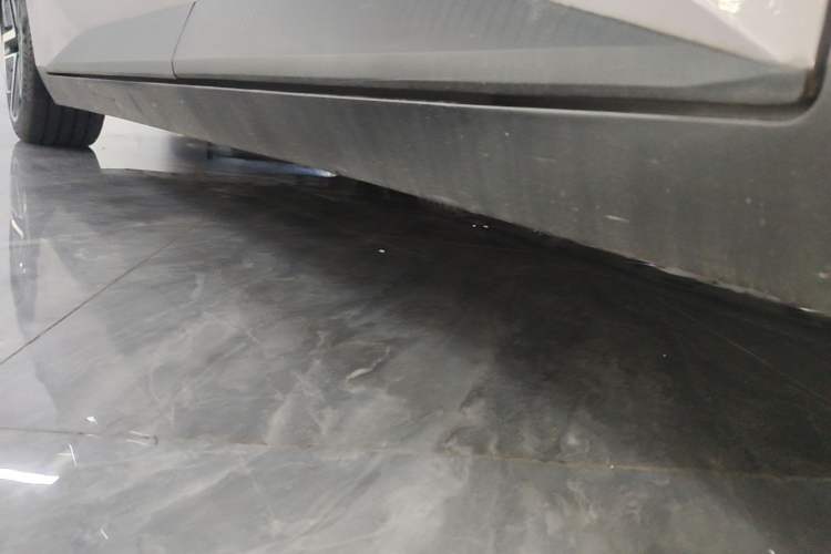 Used XPeng MONA M03 2025 600 with Ultra-Long Range Max Left Side Sill