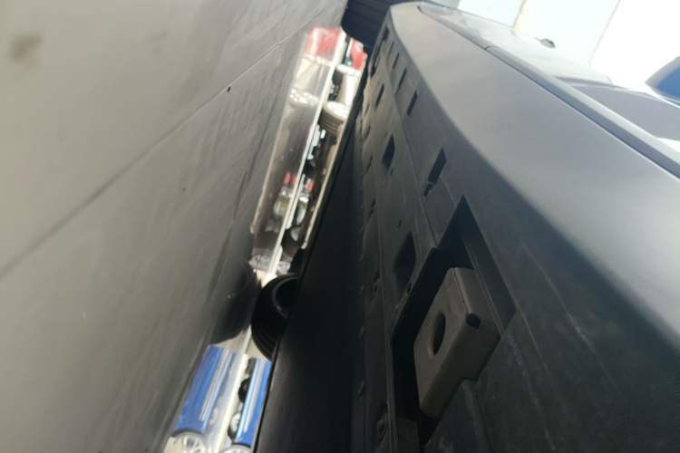 Used XPeng MONA M03 2025 620 Ultra-Long Range Plus Left Side Sill