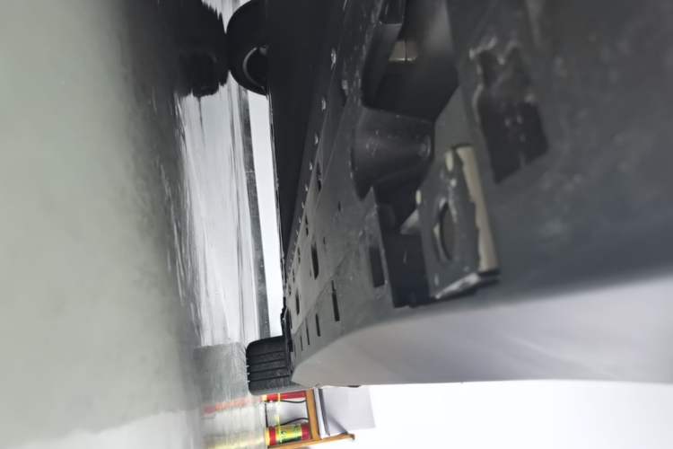 Used XPeng MONA M03 2025 502 Long-Range Max Left Side Sill