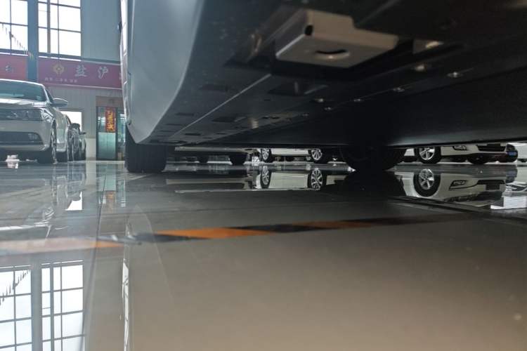 Used XPeng MONA M03 2025 502 Long-Range Max Left Side Sill