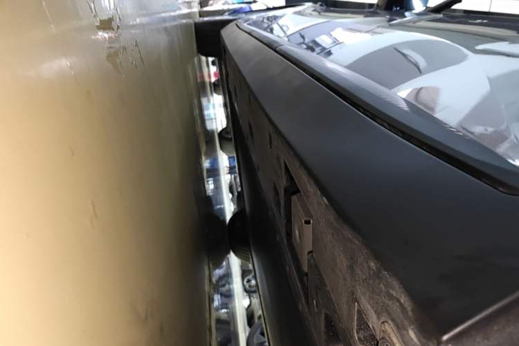 Used XPeng MONA M03 2025 600 with Ultra-Long Range Max Left Side Sill